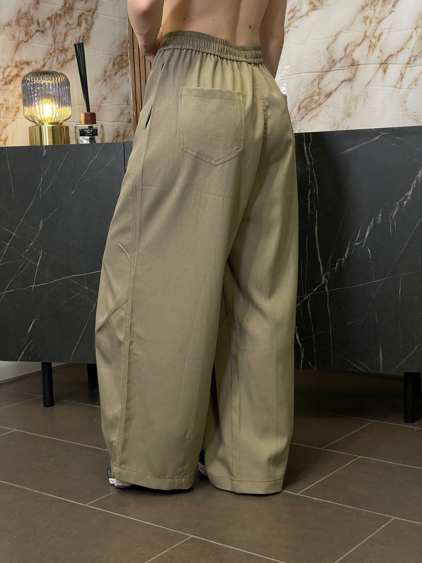 Pantalone Street