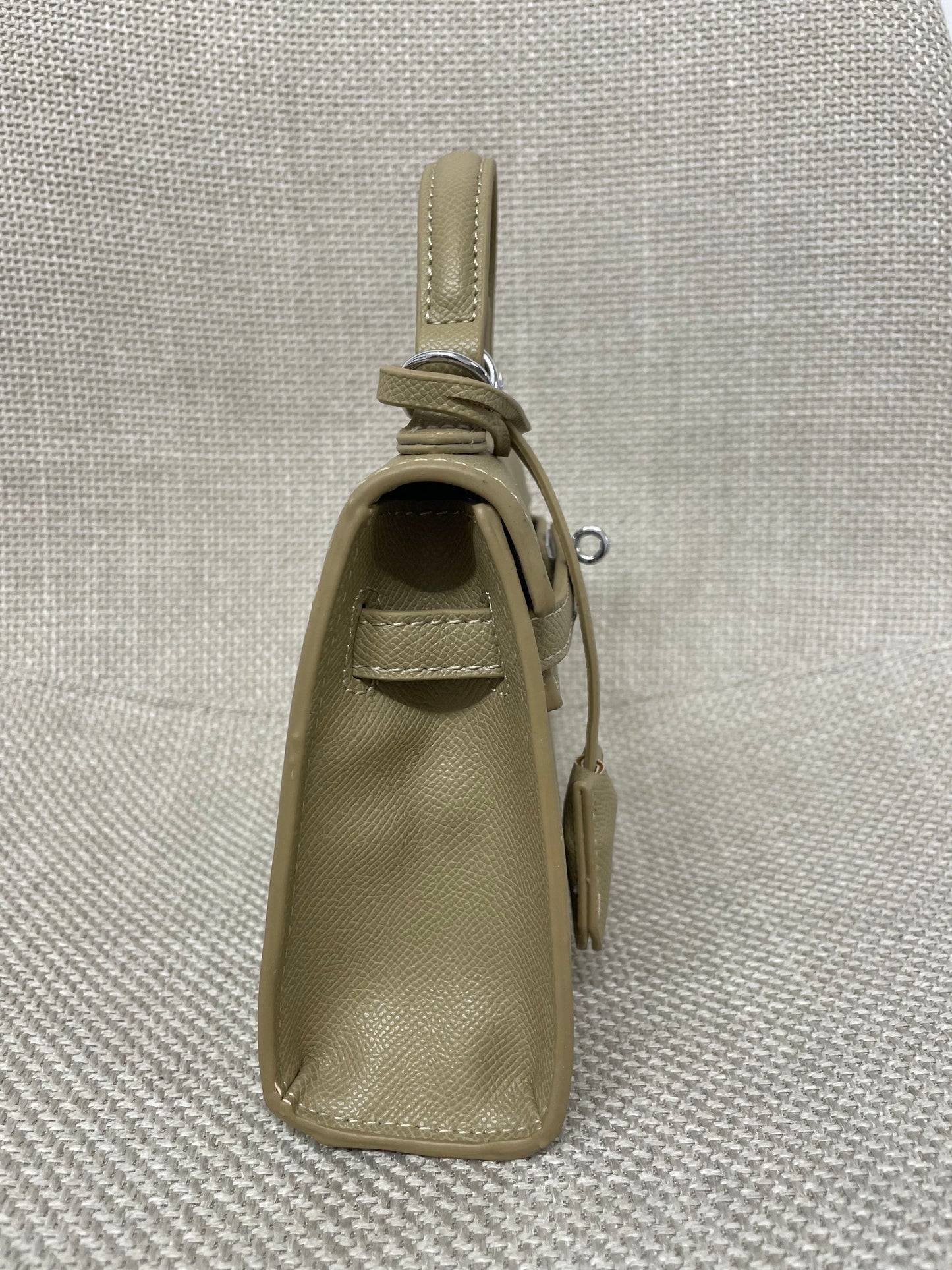 Borsa Kelly