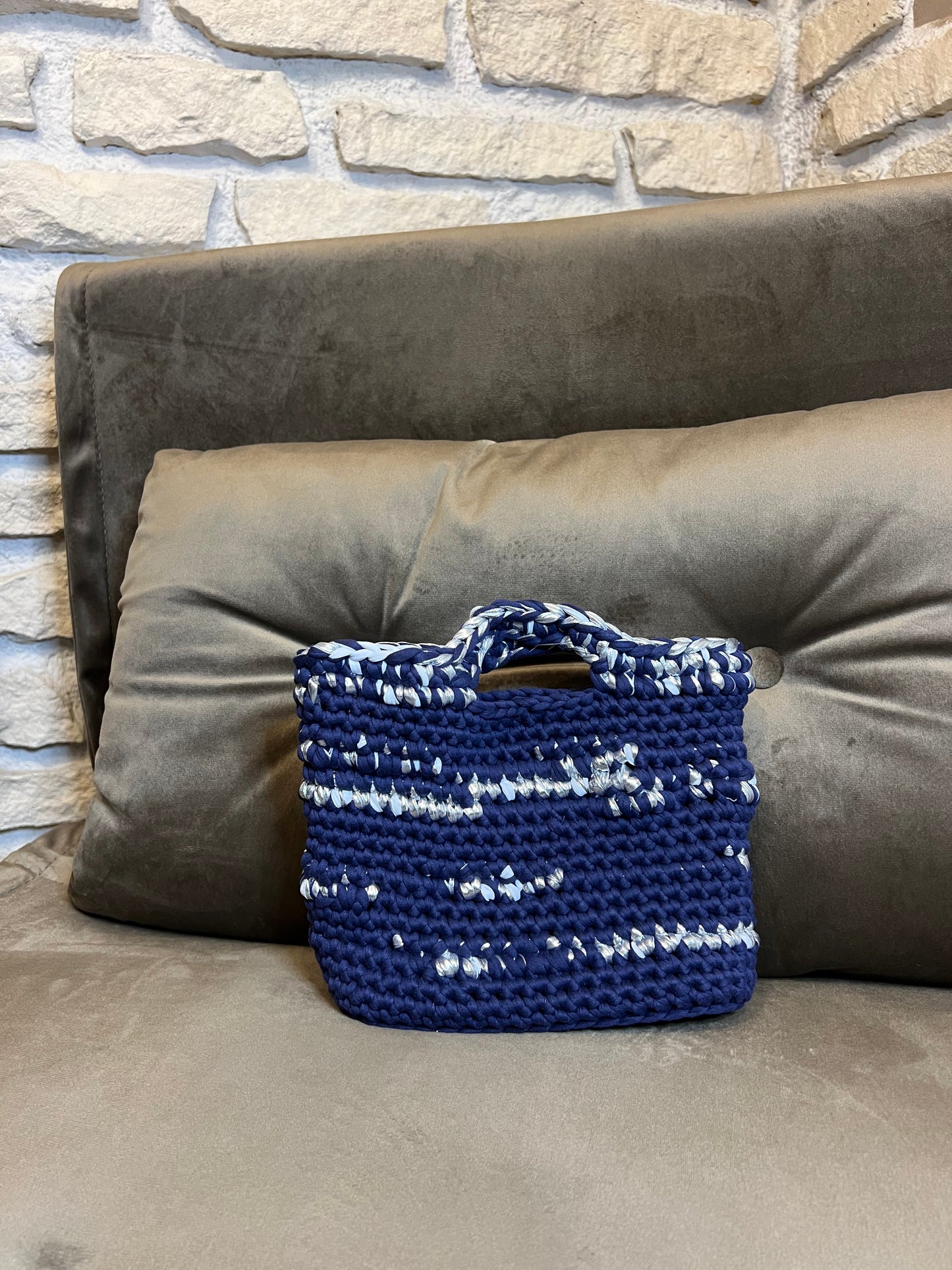 Borsa Alma