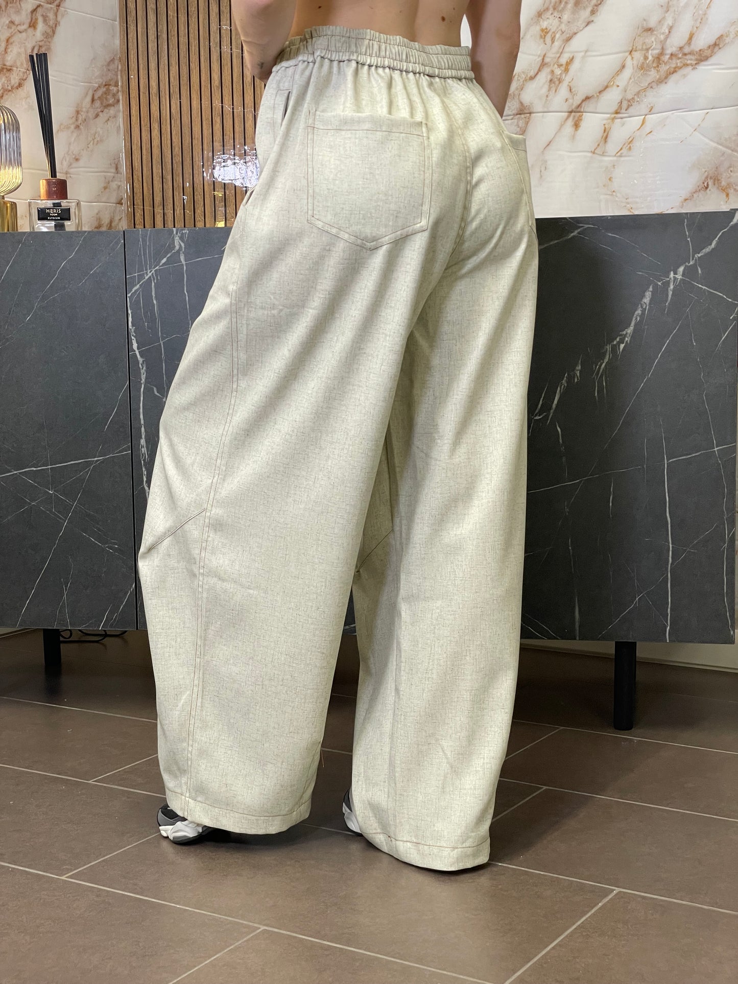 Pantalone Street