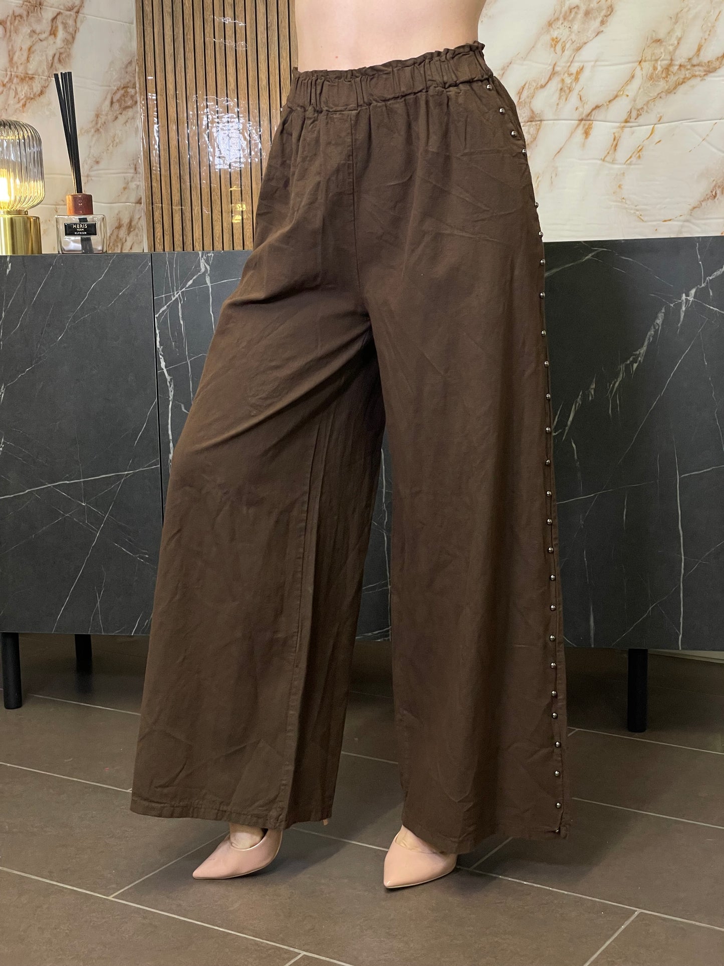 Pantaloni Borchie