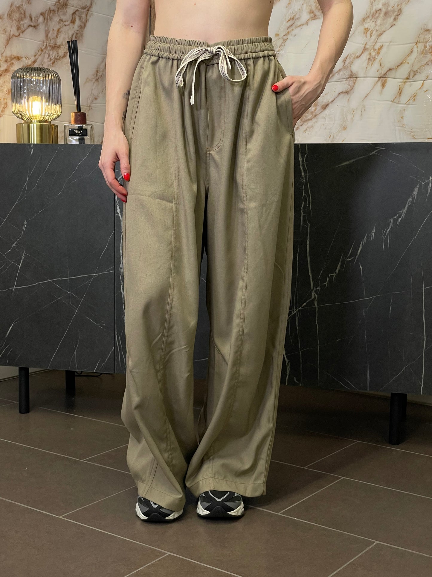 Pantalone Street