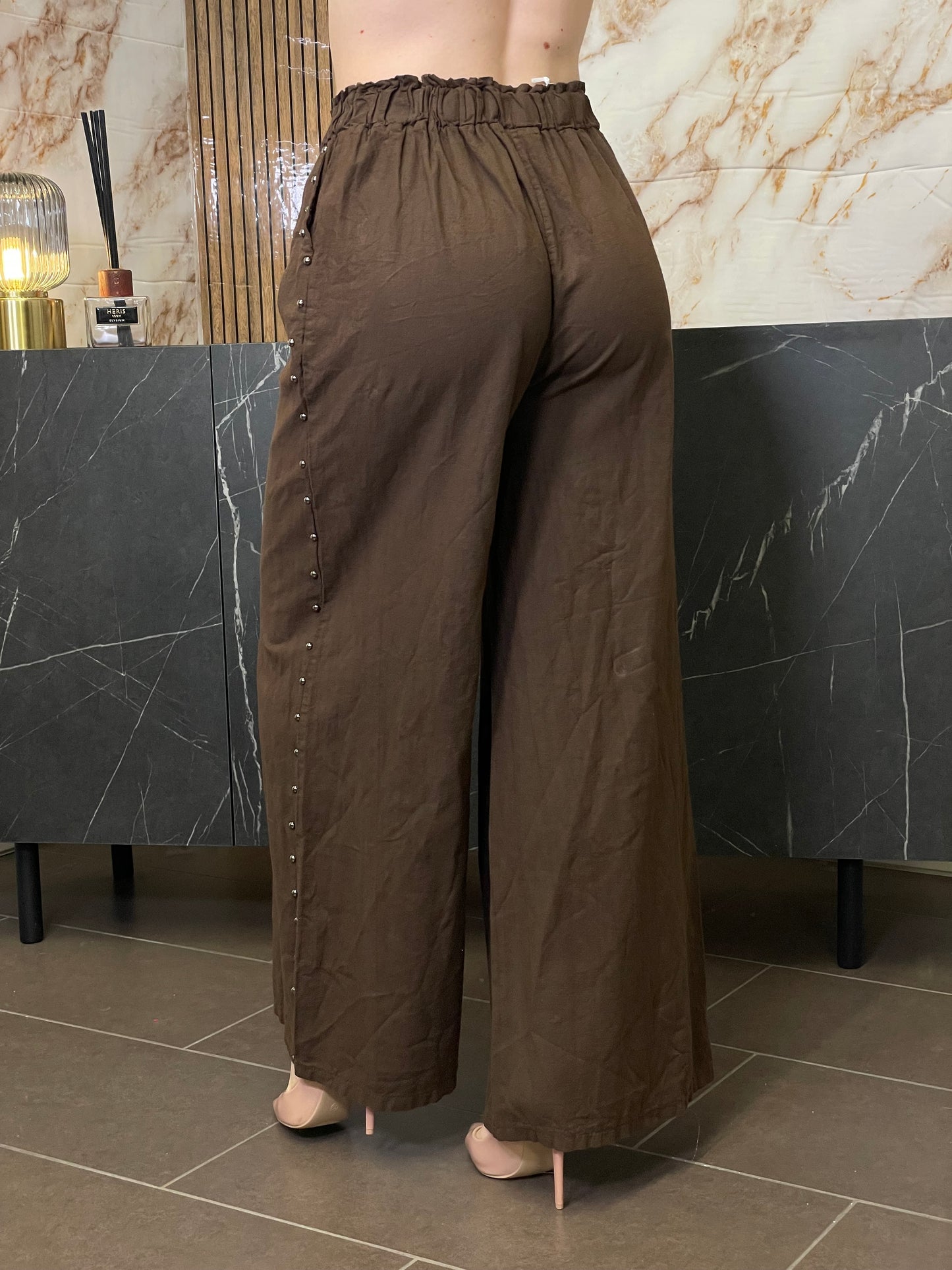 Pantaloni Borchie