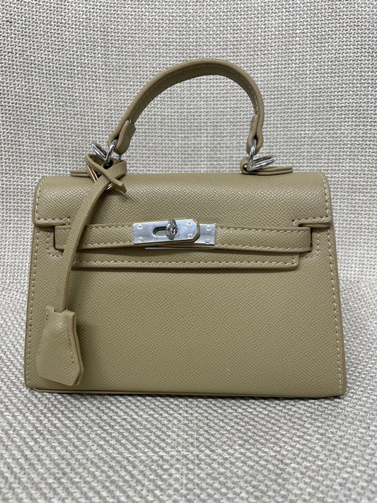 Borsa Kelly